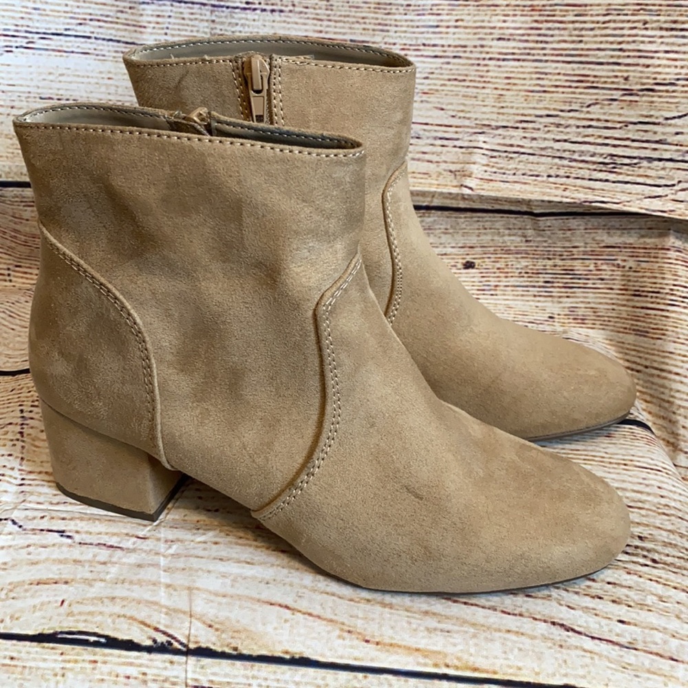 Express Booties - Picture 6 of 7